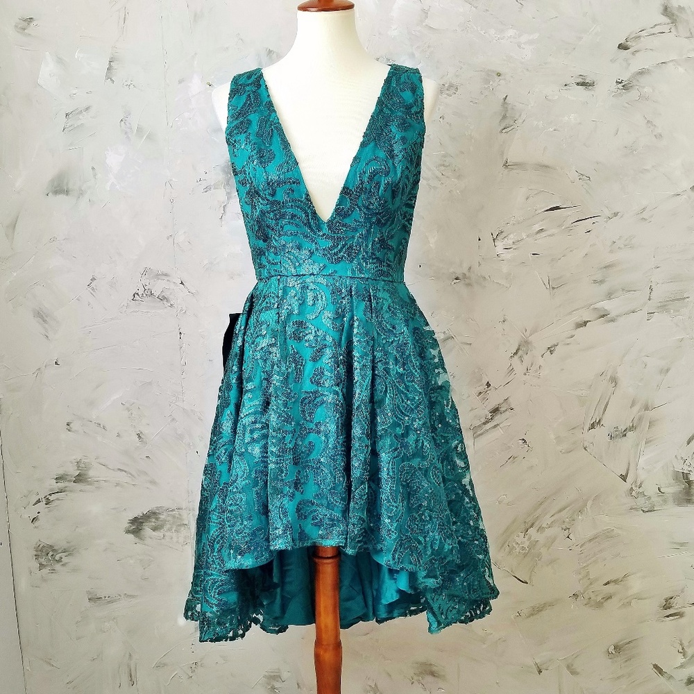 BEBE Sequined Turquoise Cocktail Evening Dress